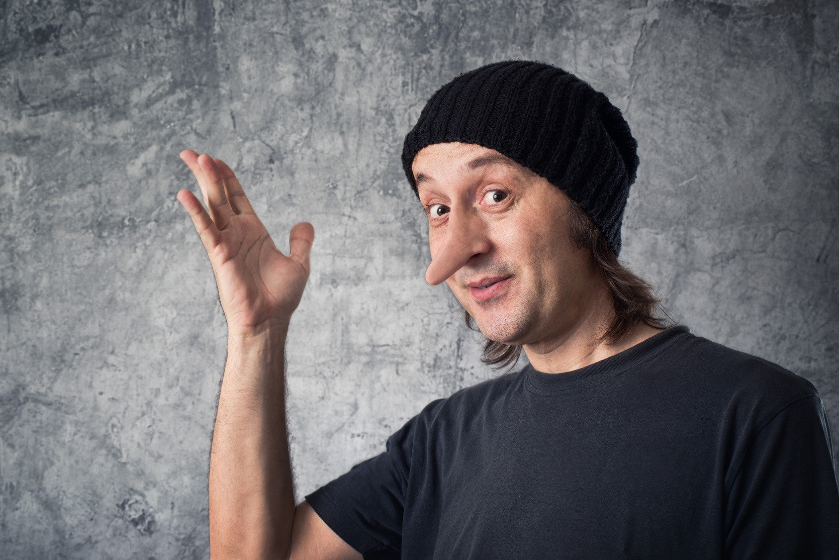 What Should Be Considered Before and After Rhinoplasty? How to Choose the Best Doctor?